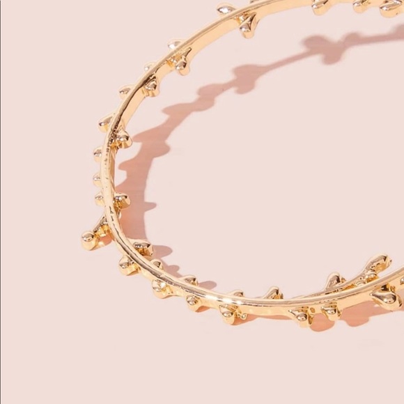 ✨2/$25✨Gold Branch Hoops✨ - Picture 4 of 5